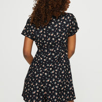 Kezai Romper Black Floral