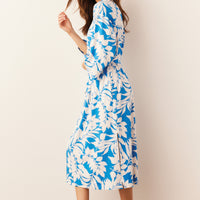 Vera Cloud Jersey Midi Robe in Serene