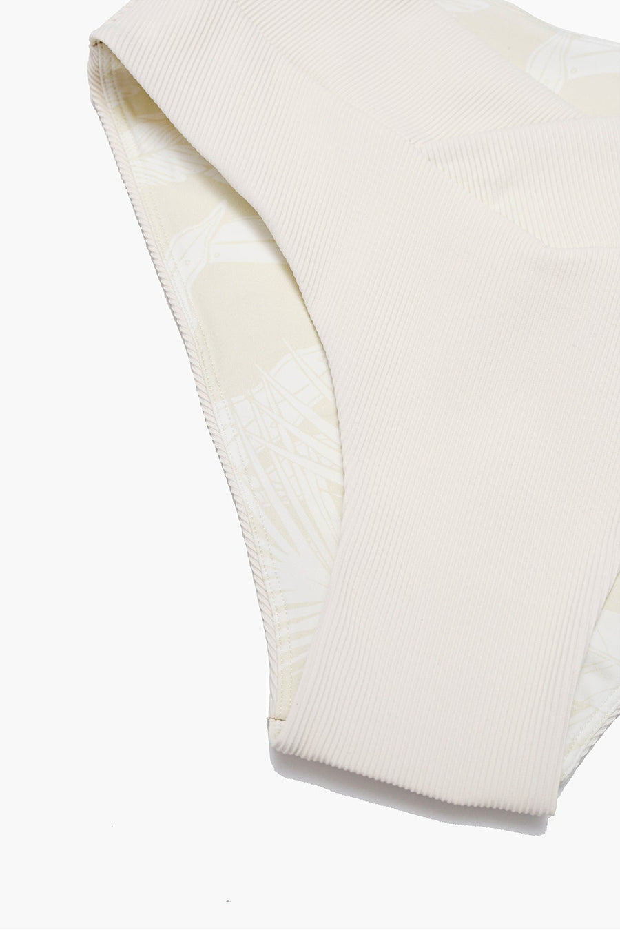Crisscross Hourglass® Cheeky Bikini Bottoms - Cream Rib