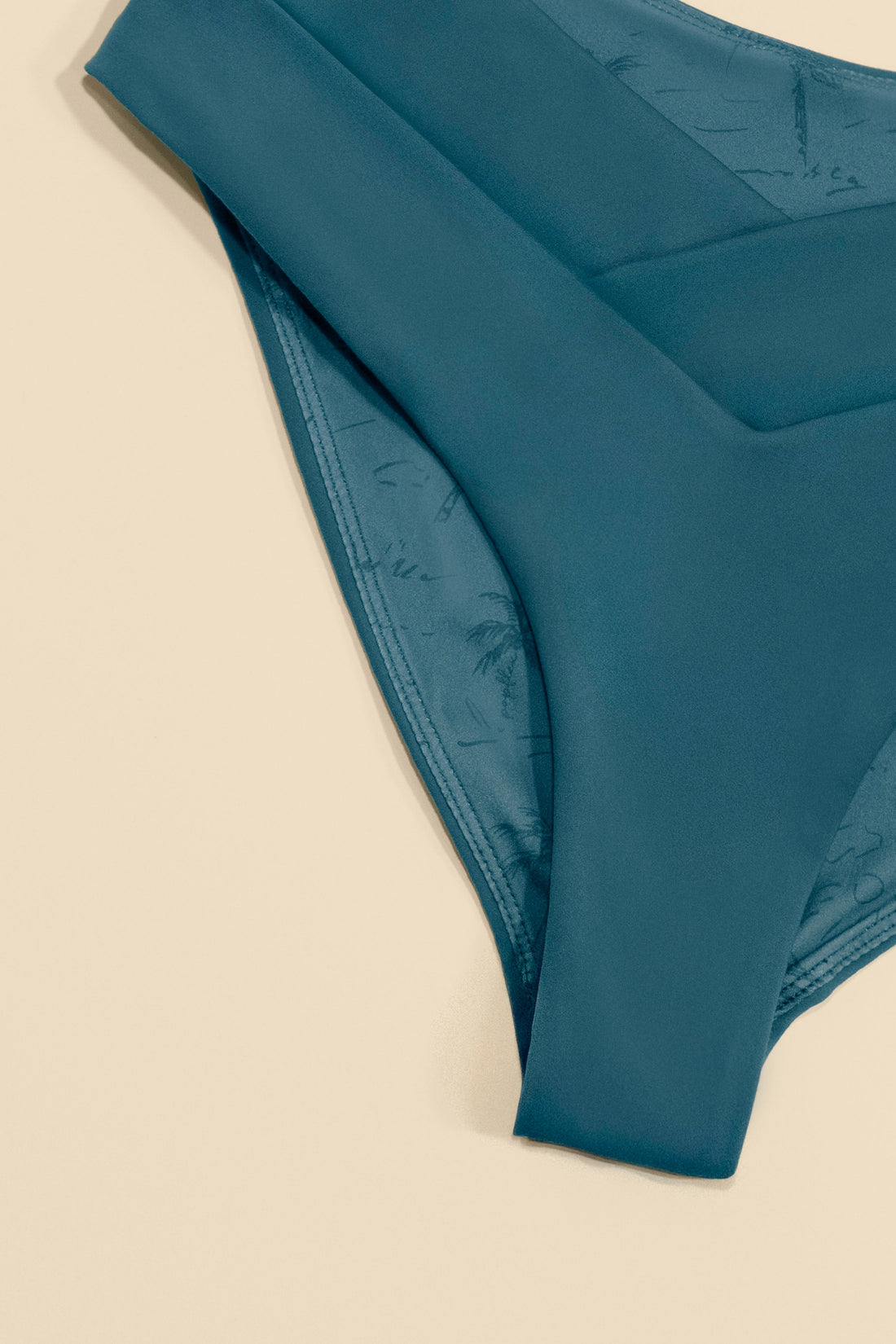 Crisscross Hourglass® Cheeky Bikini Bottoms - Dark Sea