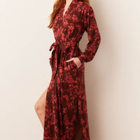 Skyler Cloud Jersey Banded Long Robe in Botanical